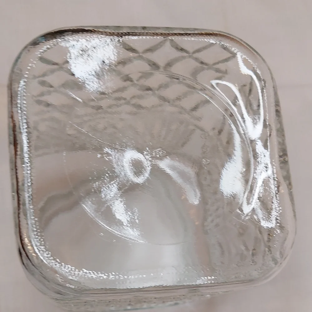 Anchor Hocking Textured Glass Jar with Lid